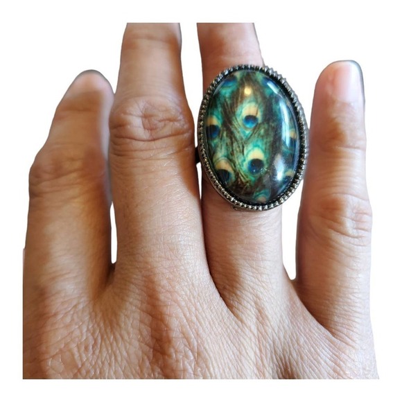 Acrylic Resin Transparent Fashion Peacock Pattern Size 6 Ring - Picture 1 of 5